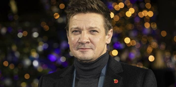 Ator do filme 'Vingadores', Jeremy Renner está em estado grave no