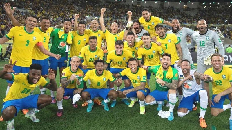 Seleção embarca neste sábado (12) rumo à Itália para treinar antes da Copa Veja como será a viagem da Seleção Brasileira rumo à Copa Seleção Brasileira de Futebol - Reprodução/Site Futebol na Veia