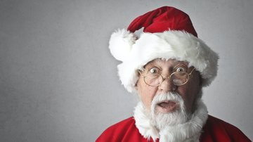 Papai Noel na praia: bom velhinho chega nesta quinta na cidade do Litoral Norte paulista HO HO HO: Papai Noel chega nesta quinta-feira (15) a Ubatuba Papai Noel - Imagem ilustrativa/Pexels