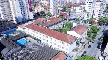 Colégio Marza será transformada em um novo complexo educacional de período integral Escola Integral em Santos Escola vista de cima que será transformada em escola integral - Divulgação/Prefeitura de Santos