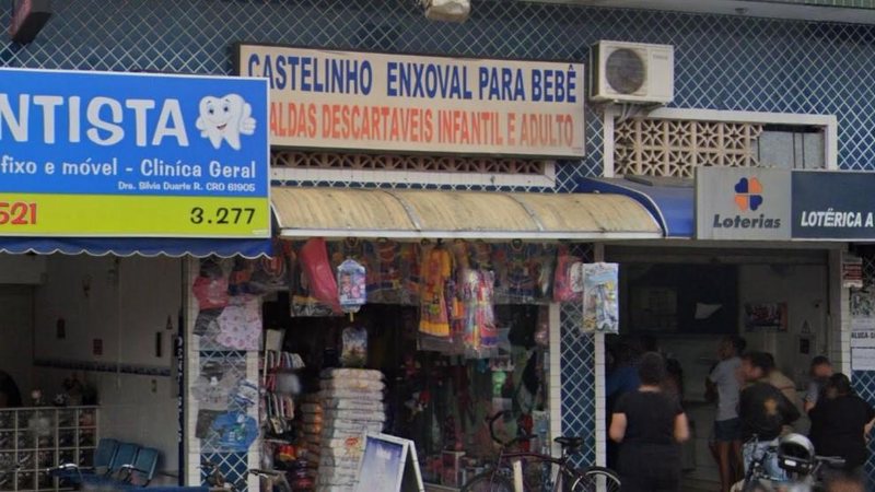As imagens obtidas através das câmeras de segurança foram publicadas nas redes sociais, o que gerou revolta nos moradores - Google Street View