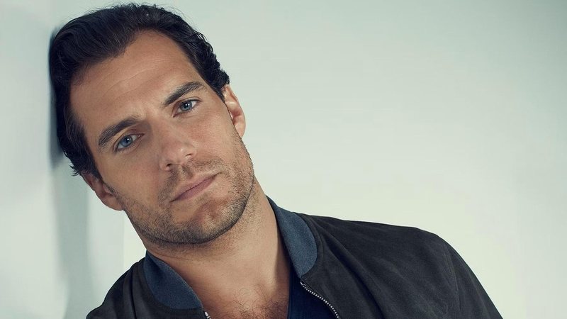 Henry Cavill não será mais Superman: 'Minha vez de usar a capa já