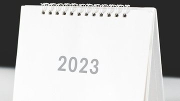 Calendário de 2023 tem tudo para deixar muita gente feliz Oba! 2023 vai ter mais feriados prolongados que 2022 Calendário 2023 - Unsplash