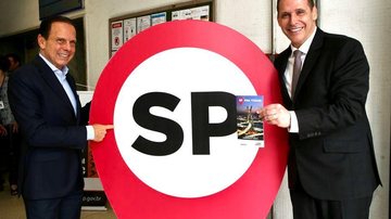 O governador João Doria e o diretor-executivo do Procon.SP, Fernando Capez - Divulgação/GESP
