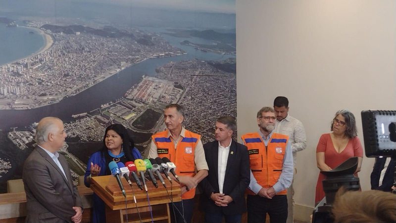 No sábado (25) a comitiva também visitará a terra indígena Renascer, na cidade de Ubatuba Ministra dos Povos Indígenas e presidente da Funai visitam aldeia indígena no litoral norte de SP - Thiago Reis Dantas