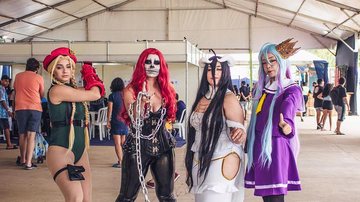 Arena Multiuso da praia de Boraceia fica em frente ao Condomínio Morada da Praia Bertioga: Arena da praia de Boraceia recebe concurso de cosplay neste domingo (29) Garotas fantasiadas de personagens - Prefeitura de Bertioga