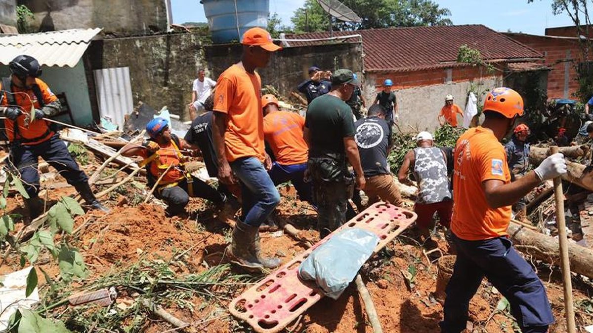 Sobe Para 48 O Número De Mortos Na Tragédia Do Litoral De Sp 