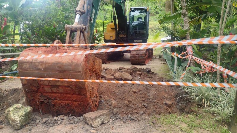 Ponte afetada pelas chuvas em reconstrução em Caraguá Após chuvas, Caraguatatuba pede verbas federais para obras - Imagem: Divulgação/Prefeitura de Caraguatatuba