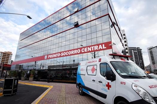 Pronto-Socorro Central está localizado no bairro Guilhermina (Avenida Presidente Kennedy, nº 1.491) Novo Pronto-Socorro de PG Fachada do novo Pronto Socorro de PG - Divulgação