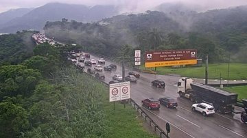 Os caminhões que seguem em direção a São Paulo devem utilizar o trecho de serra da via Anchieta. - Reprodução/Internet