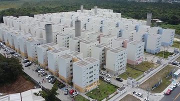 O programa Minha Casa, Minha Vida - Entidades, construiu 1.500 moradias no Jd. Raphael - Reprodução/TV Cultura Litoral