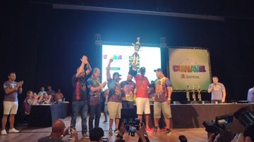 A escola, que competiu pelo grupo especial, conquistou 179,9 pontos, a vice-campeã foi a X-9, com 178,7 pontos, e em terceiro lugar, União Imperial com 178,7 pontos. - Thiago Dantas/Portal Costa Norte