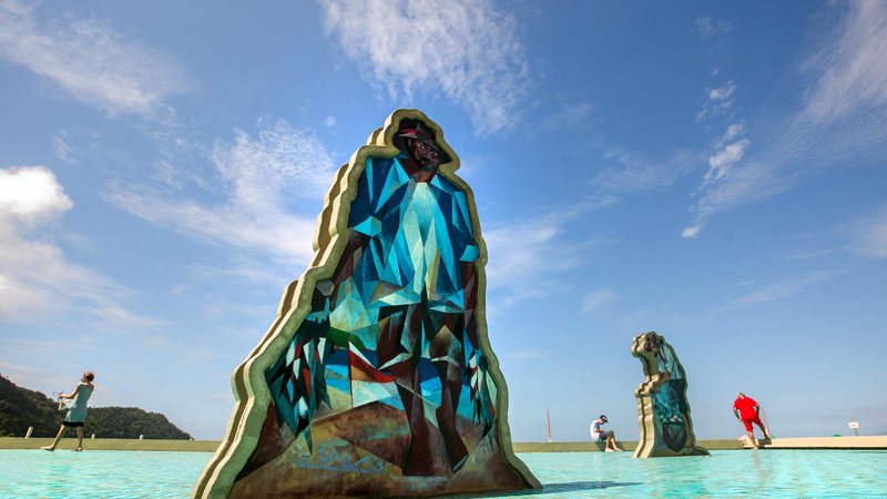 Esculturas do artista Rodolfo Rondon Praia Grande: 3 locais que você não pode deixar de visitar na orla do Canto do Forte Esculturas do artista Rodolfo Rondon na praça Duque de Caxias, em Praia Grande - Site Turismo Praia Grande