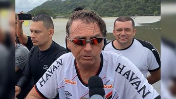 Ex-presidente visita o litoral norte durante feriado Bolsonaro no litoral - Foto: Arquivo Praia Grande Mil Grau