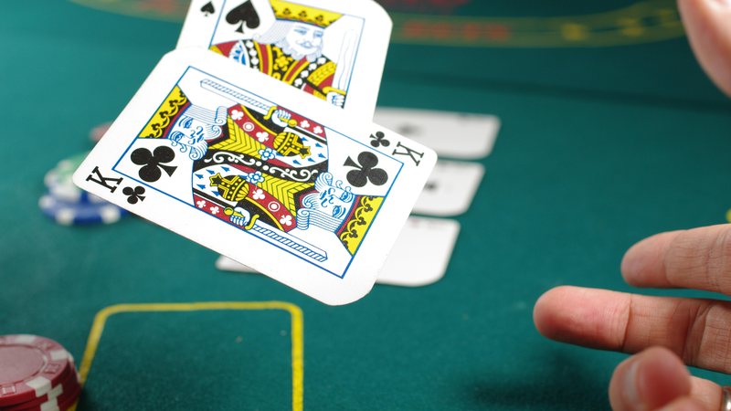Os jogadores que lidaram intensamente com os componentes táticos de determinados jogos ganham com muito mais frequência Jogos de azar Jogo de pôquer - Divulgação