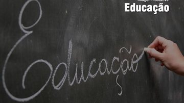 Imagem Governo anuncia curso de especialização para professores de ciências