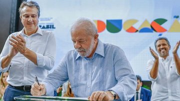 © Ricardo