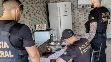 © Polícia