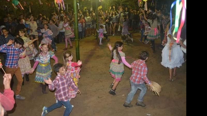 A festa junina da Prainha Branca é uma tradição passada de geração em geração  Festa Junina da Prainha Branca - Joelma Corrêa Diniz