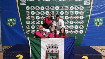 Equipe que participou do Campeonato Brasileiro Estudantil de Karatê - Arquivo pessoal