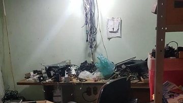 Local onde funcionava a fábrica clandestina de caça-níqueis - Divulgação/ Policia Militar