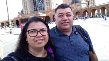 O casal Maria Ivonete Marcolino Ferreira da Silva e Doriedson Ferreira da Silva, de São Vicente - Reprodução/Facebook
