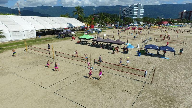 Campeonato acontece na Praia da Enseada - Renato Inácio/PMB