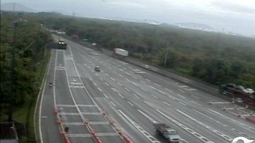 Confira a situação do trânsito no Sistema Anchieta Imigrantes, operado pela concessionária Ecovias. Veja as câmeras ao vivo, últimas notícias, se a rodovia está liberada ou interditada e a ocorrência de acidentes. O Sistema Anchieta-Imigrantes, SAI, é form - Reprodução/Ecovias