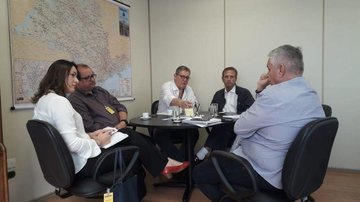 Reunião na Secretaria Estadual de Logística e Transportes, em São Paulo - ARQUIVO