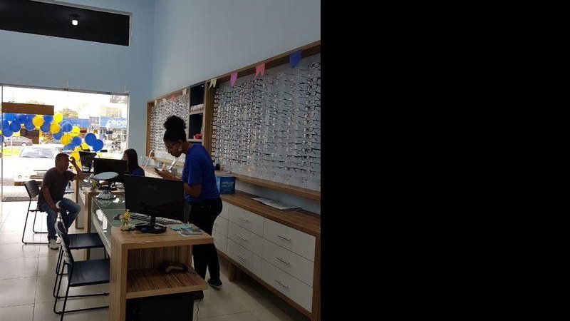 A Ótica Anthony conta com estrutura para receber bem seus clientes