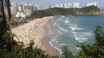 Praia do Tombo - Guarujá - Pedro Rezende
