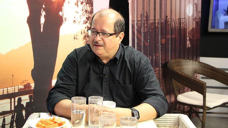 Edilson Dias em participação no programa Café da Manhã, da TV Costa Norte - JCN