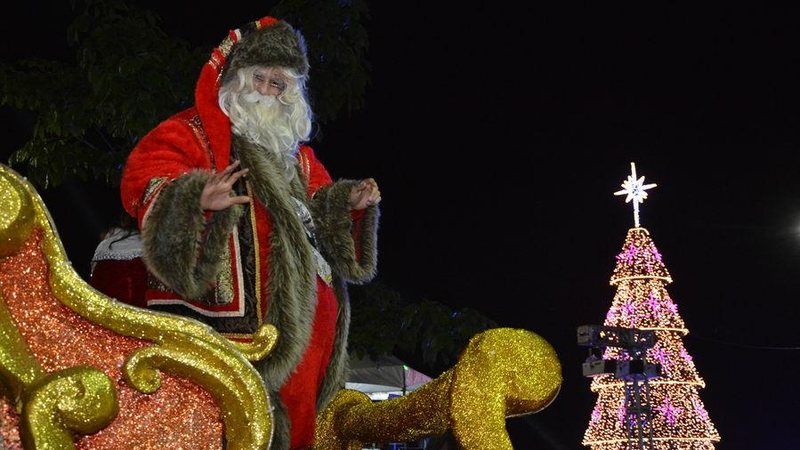 Parada de Natal em Bertioga - Diego Bachiéga/PMB