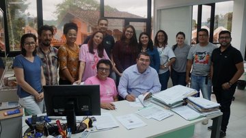 Assinatura do acordo foi realizada na Secretaria de Saúde - Divulgação/PMI