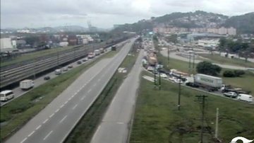 Congestionamento ocorre na entrada de Santos pela via Anchieta, do km 58 ao km 65 - Divulgação/Ecovias