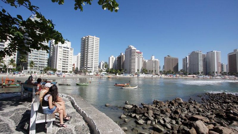 Praia das Astúrias, em Guarujá - Pedro Rezende