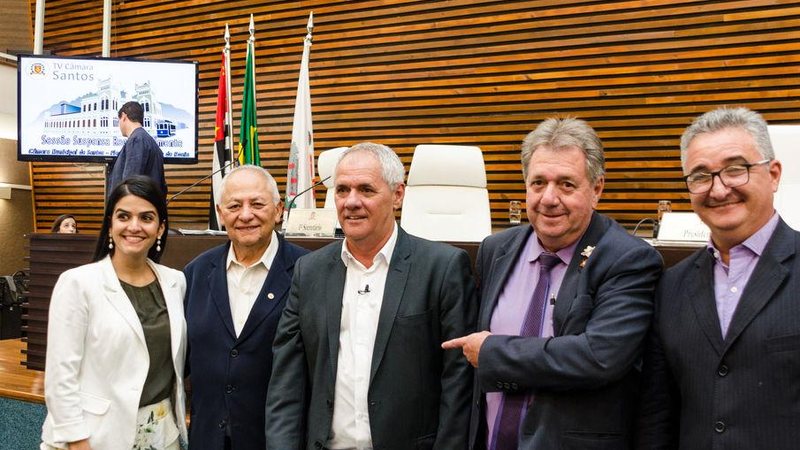 Nova mesa diretora da Câmara de Santos - Divulgação/CMS
