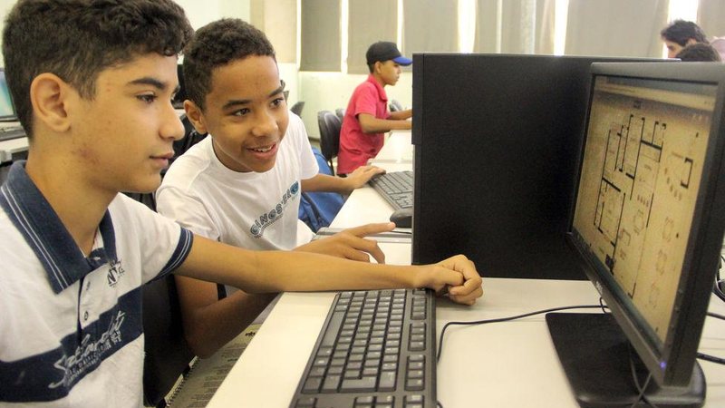 Universidade oferece aulas de inglês, balé, AutoCad, reforço escolar e práticas esportivas - Divulgação/Unaerp