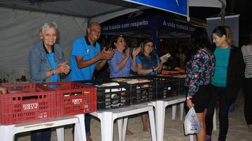 Foi montada uma barraca na área do show para receber as doações - Divulgação/Prefeitura de Guarujá