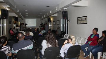 Audiência pública para apresentação da Lei de Diretrizes Orçamentários e do Plano Plurianual de Bertioga - Estela Craveiro/JCN