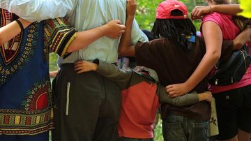 Candidatos poderão apadrinhar crianças e jovens de 5 a 17 anos. - Reprodução/Internet