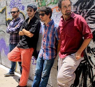 O grupo possui influências de diversos ritmos brasileiros como o samba, choro e forró - Divulgação