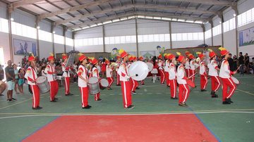 Festa de inauguração da quadra esportiva da Escola Municipal José de Oliveira - Estela Craveiro