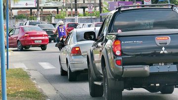 Mais de 2.000 placas de veículos multados entre janeiro e maio foram divulgadas no BOM - Rosângela Ribeiro