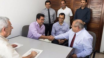 O imóvel abrigou a agência do Banco do Brasil até 2016, e passou a ser oficialmente da prefeitura após assinatura do registro de propriedade - Luciano Vieira/PMSS