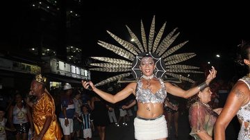 Bisnetos do Cacique arrastou a multidão no domingo de Carnaval - JCN