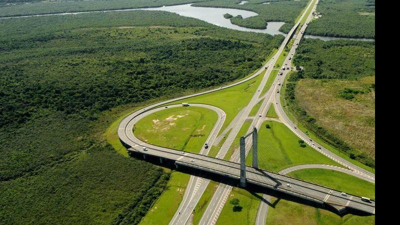 Imigrantes com lentidão no sentido litoral, do km 52 ao 53 - Divulgação