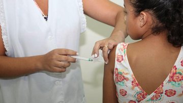 Além da ação intensificada no mês de março, a vacinação ocorre durante todo o ano - Carol Fariah
