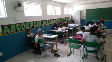 Sala de aula em novo ambiente na E.M. Eurípides da Silva Ferreira - Divulgação / PMI