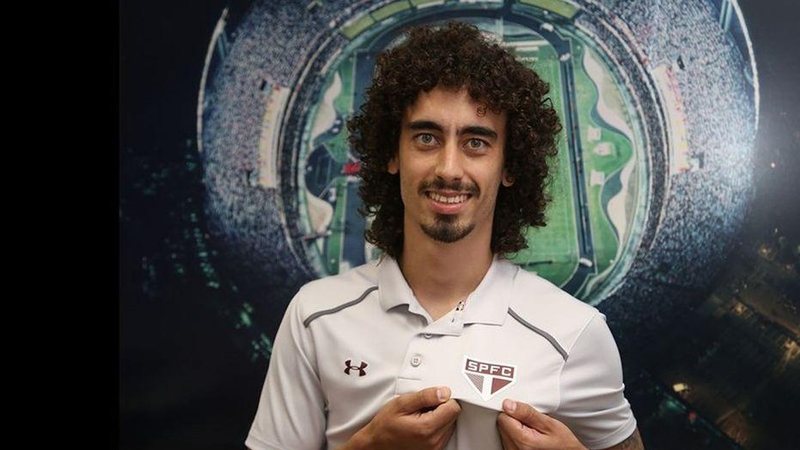 Valdívia tem contrato com o São Paulo até dezembro - Divulgação